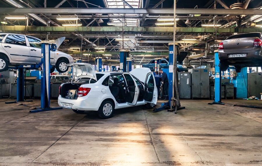 trapézorsós hajtás autóemelő